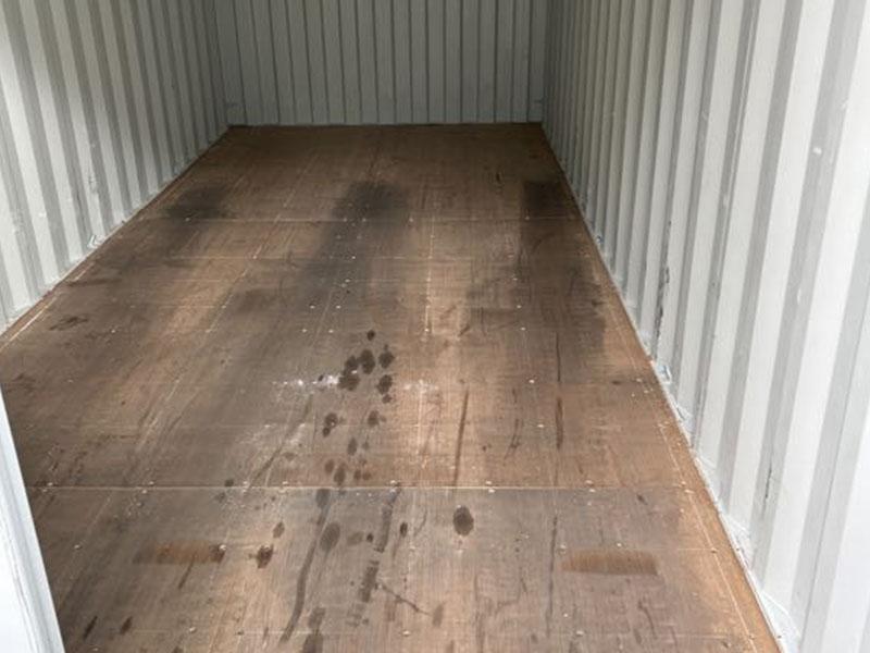 One-Way Shipping Damage Beispiel – Transportschaden außen